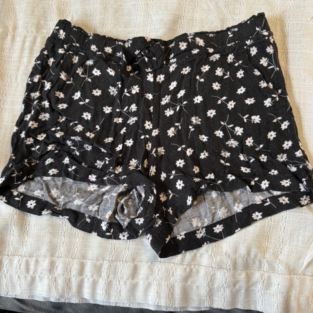 SO Girls Black Floral Print Shorts Size 16 Elastic Waist sleep shorts loungewear
